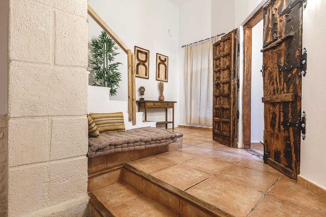 Exotic Little Palace City Center Alicante Exterior foto